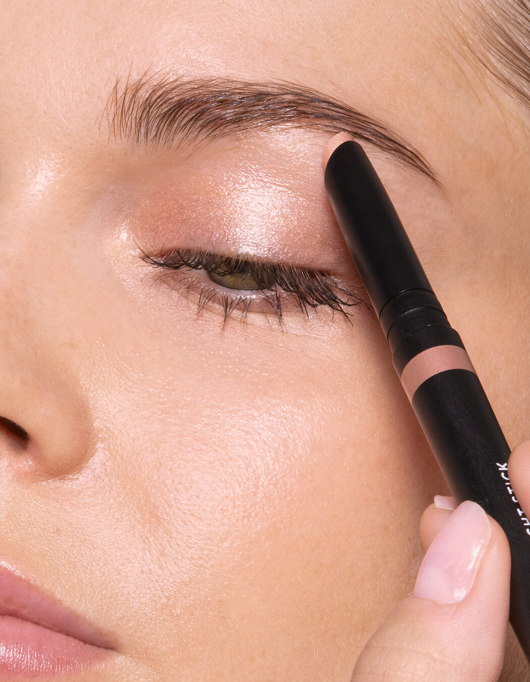 SPOTLIGHT ON LASHES COLLECTION