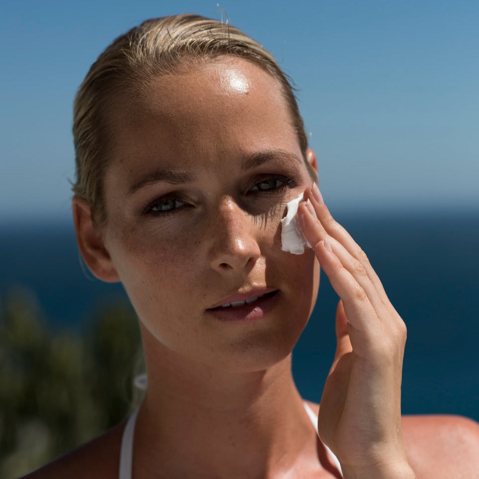 EVY TECHNOLOGY SUNSCREEN MOUSSE SPF50